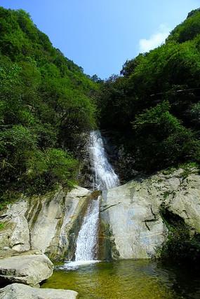逃出巫婆屋